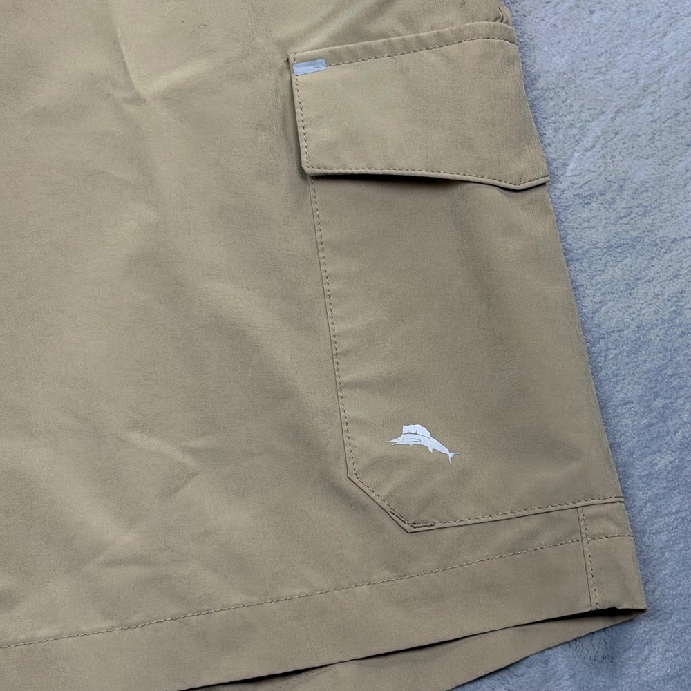 Tommy Bahama IslandZone Shorts Mens 2XLB Tan Cargo Stretch BT924757 - Picture 4 of 10
